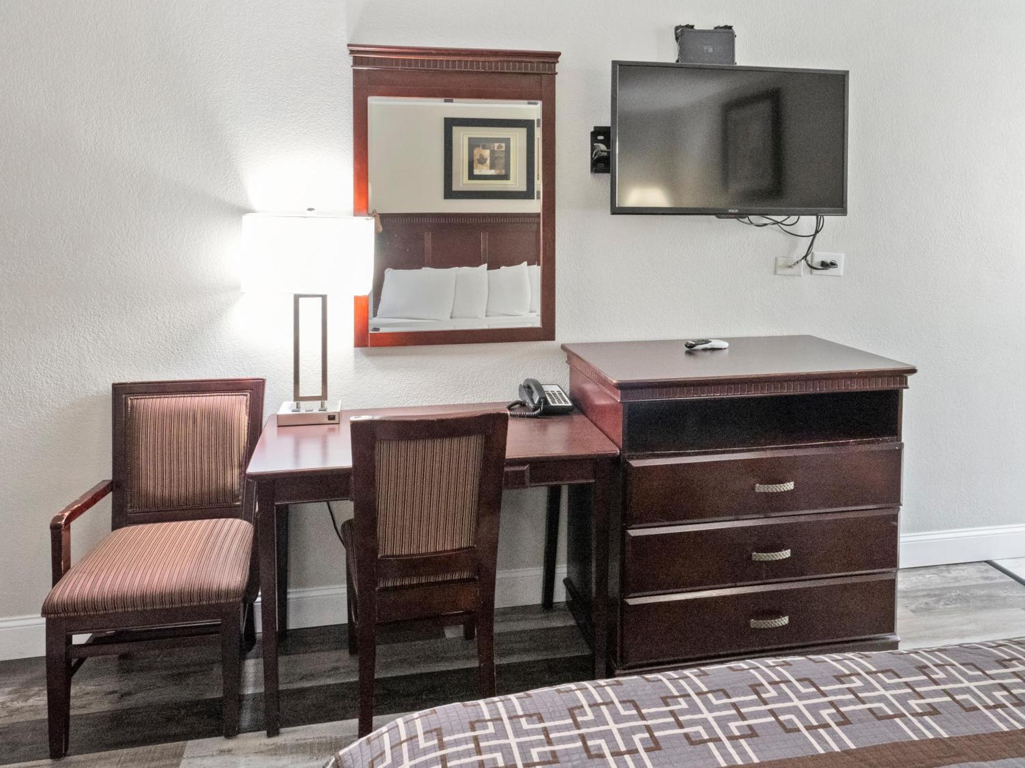 Dream Inn Fresno Bagian luar foto