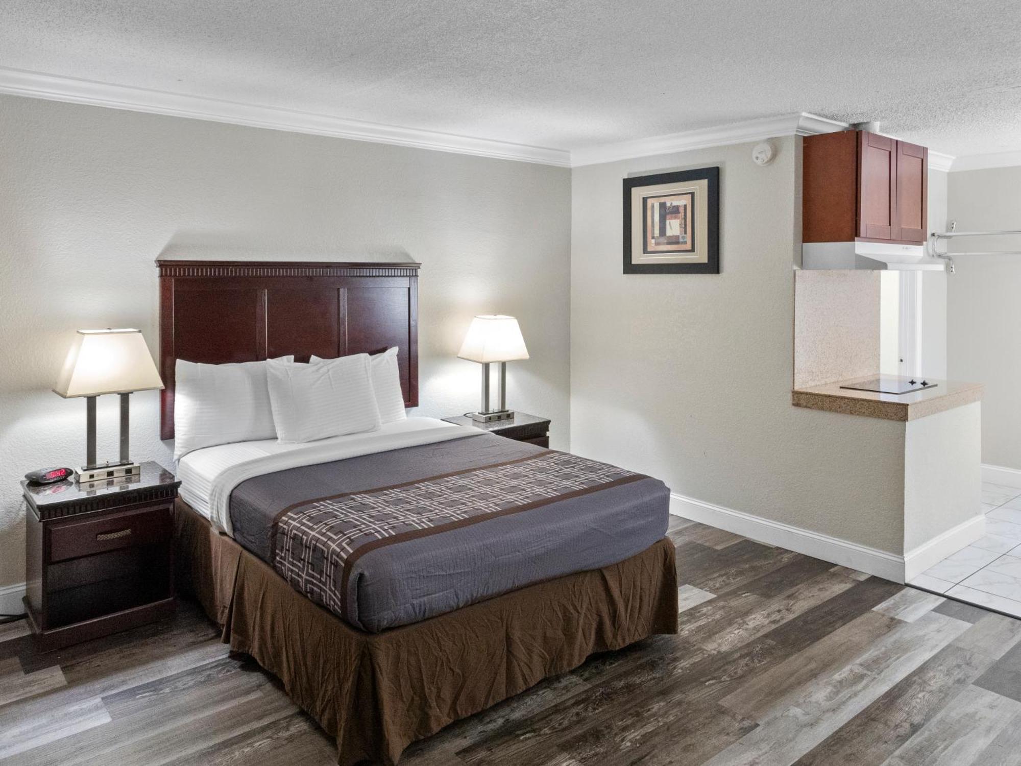 Dream Inn Fresno Bagian luar foto