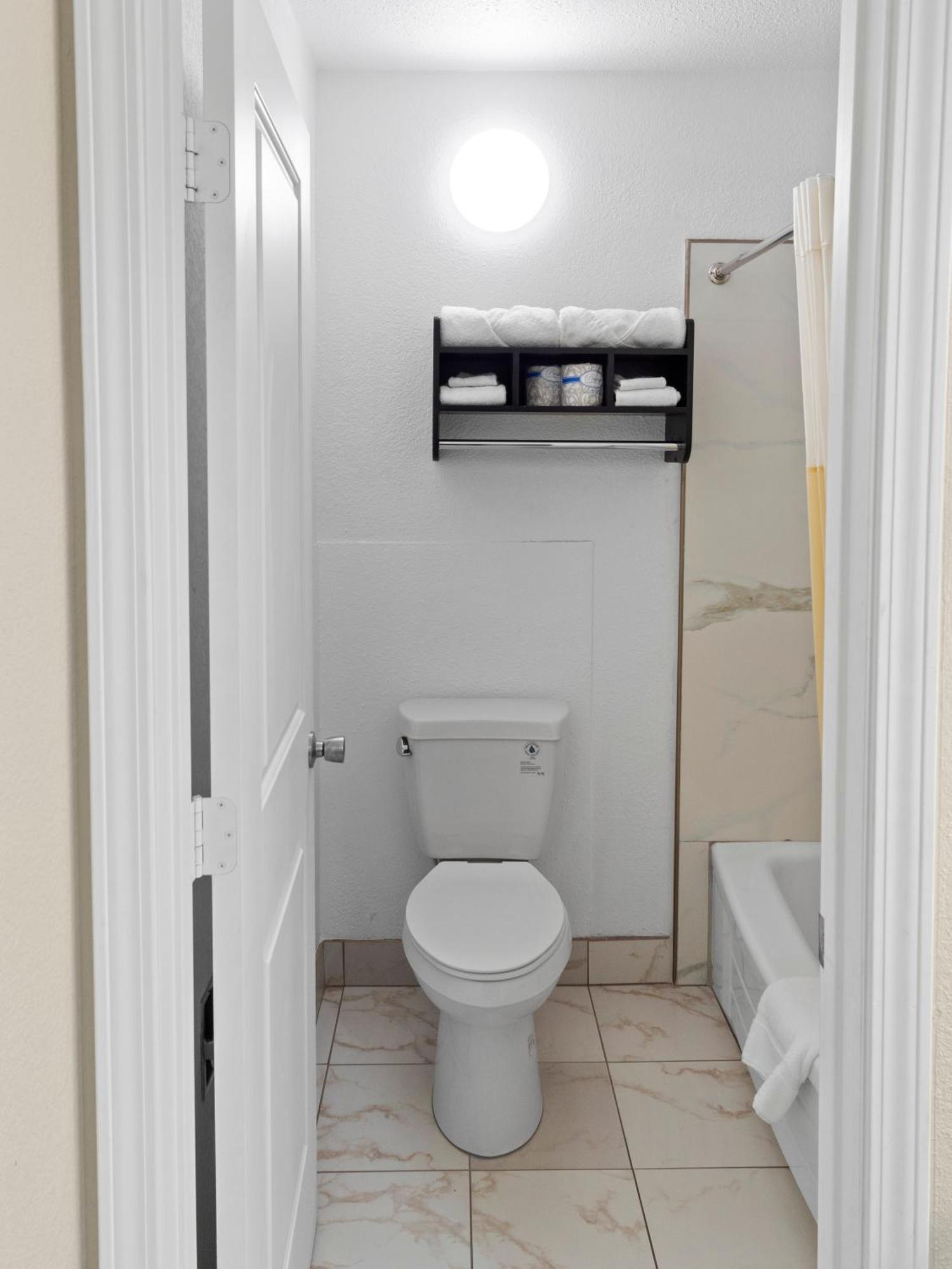 Dream Inn Fresno Bagian luar foto