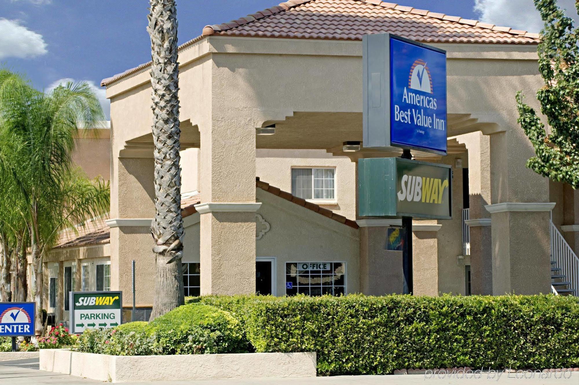 Dream Inn Fresno Bagian luar foto